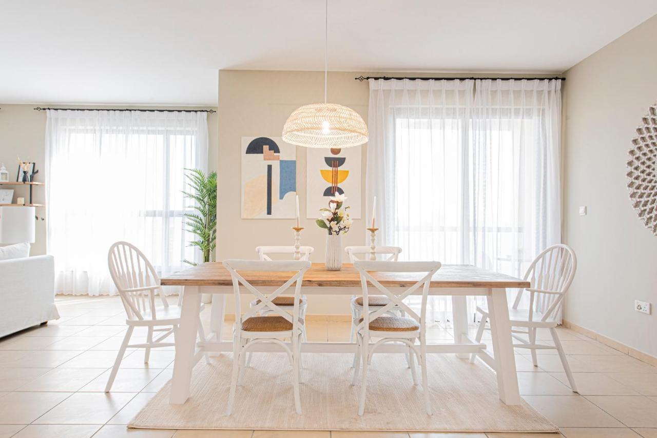 Nasma Luxury Stays- Majestic Marina Views, Lavish 4Br Getaway In Jbr Dubai Exteriör bild
