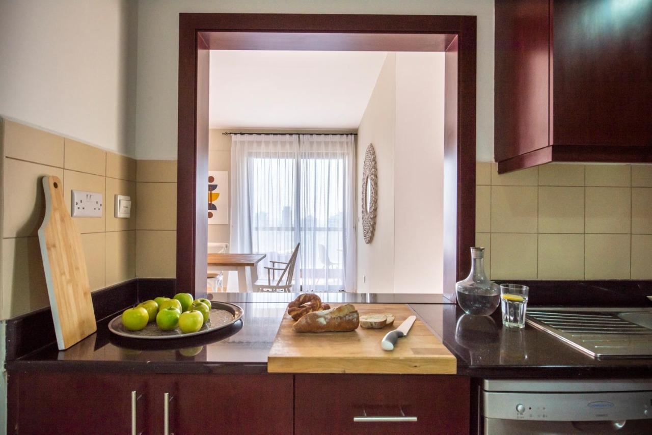 Nasma Luxury Stays- Majestic Marina Views, Lavish 4Br Getaway In Jbr Dubai Exteriör bild