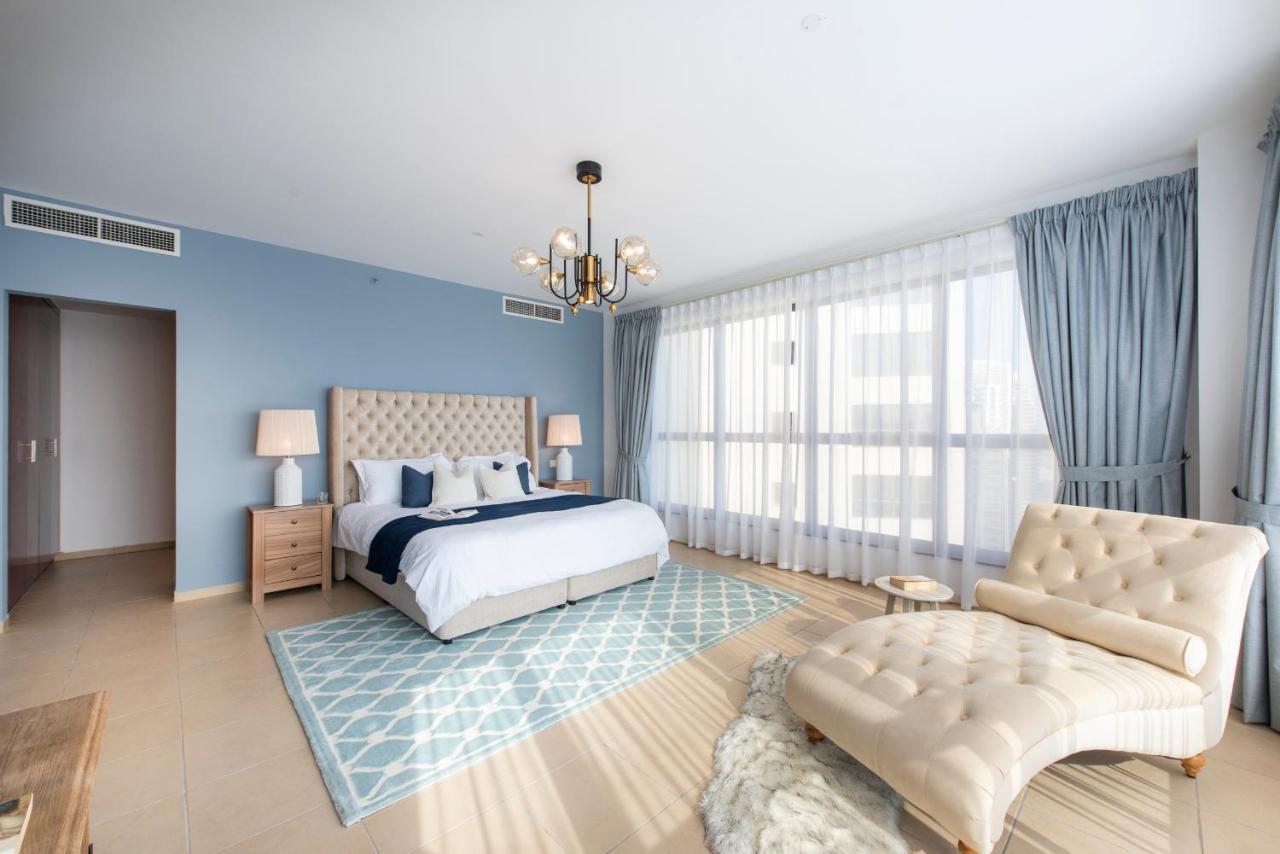 Nasma Luxury Stays- Majestic Marina Views, Lavish 4Br Getaway In Jbr Dubai Exteriör bild