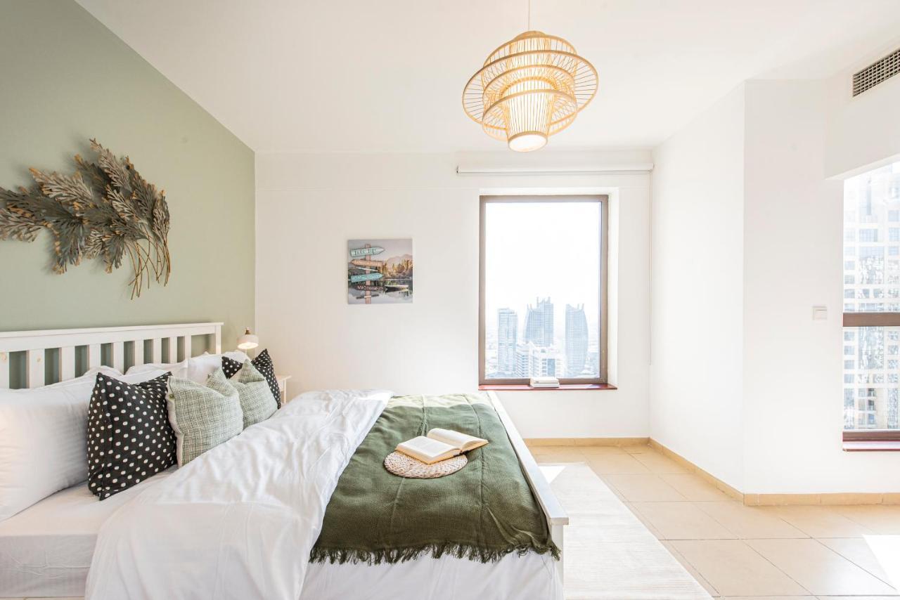 Nasma Luxury Stays- Majestic Marina Views, Lavish 4Br Getaway In Jbr Dubai Exteriör bild